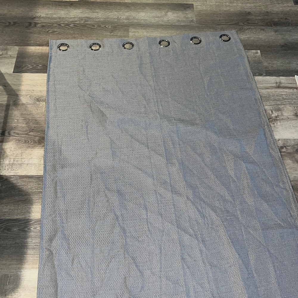 Bedroom curtain